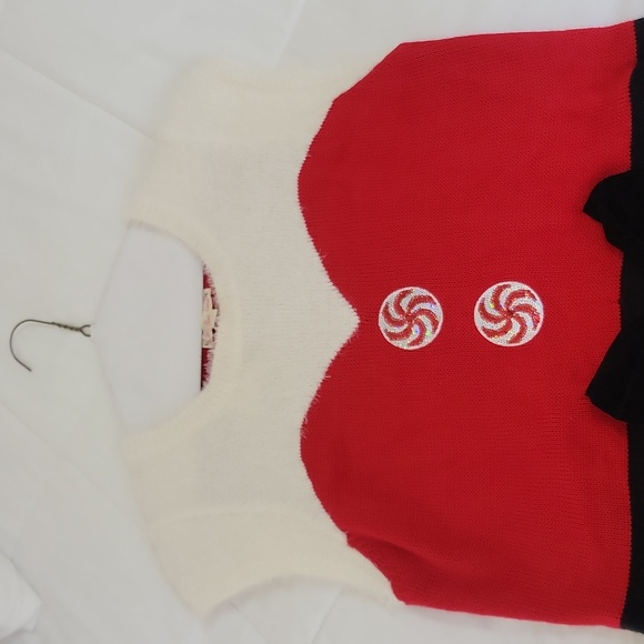 Mrs Claus Dress - Picture 2 of 6